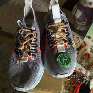 Nike Kids Sneakers in Gray and Orange